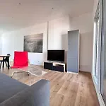 Maison hyper centre maxi 24pers Tour d\'Auvergne